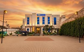 Fabhotel Jalandhar Corporate Suites